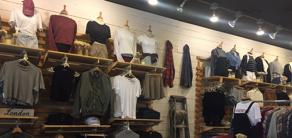 Más Joy Division y menos Beach Boys: la moda despierta del ‘California dream’